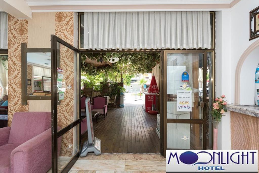 Moonlight Hotell 3*